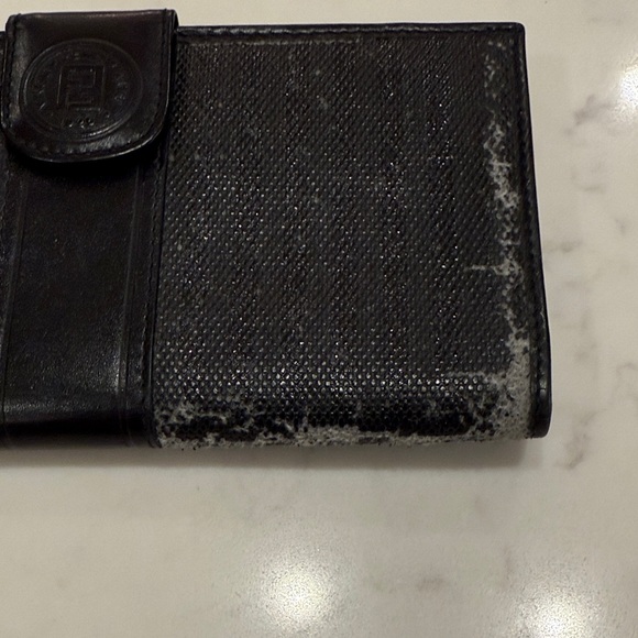 Fendi Black Textured Leather Wallet - Picture 4 of 10